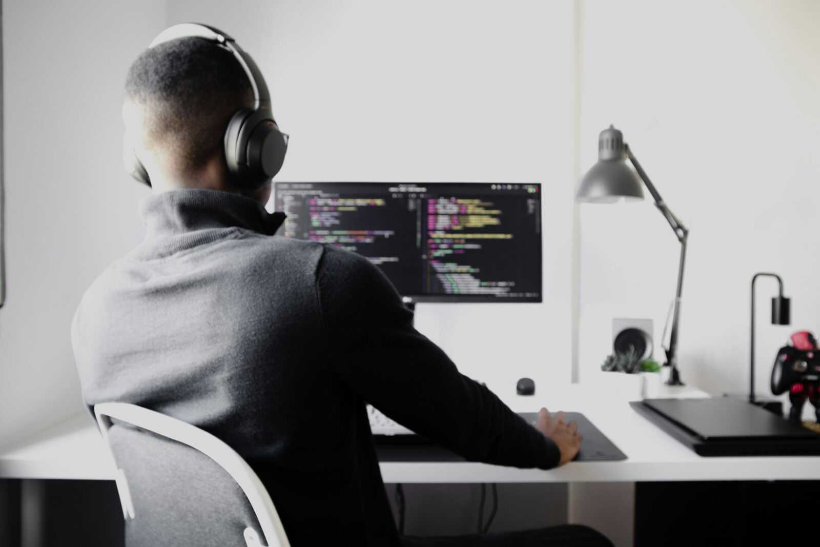 How to Debug JavaScript Code Like a Pro - buzzardcoding.com